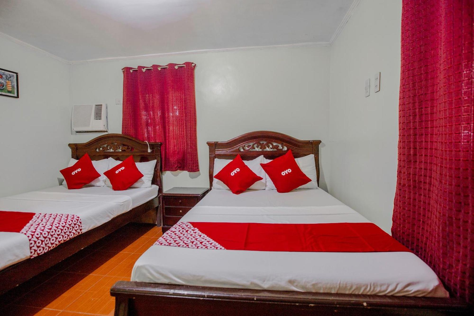 Oyo 741 Sierra Travellers Inn Tagaytay City Екстериор снимка